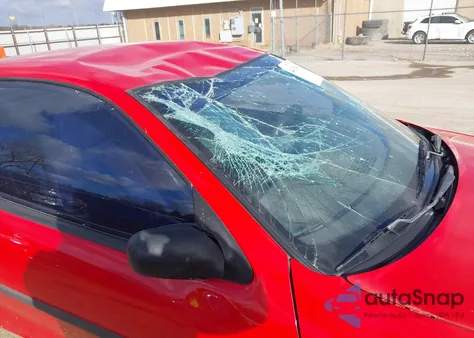 1996 Chevrolet Cavalier z USA, uszkodzony, nr VIN 1G1JC1242TM134032